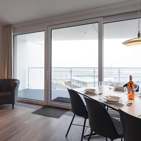 6 Personen In شقة *