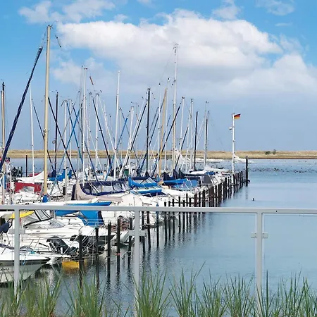 Exklusive Marina-villa Direkt Am * Wendtorf