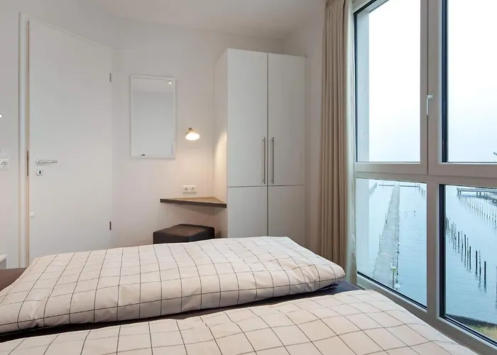 6 Personen In Apartment *